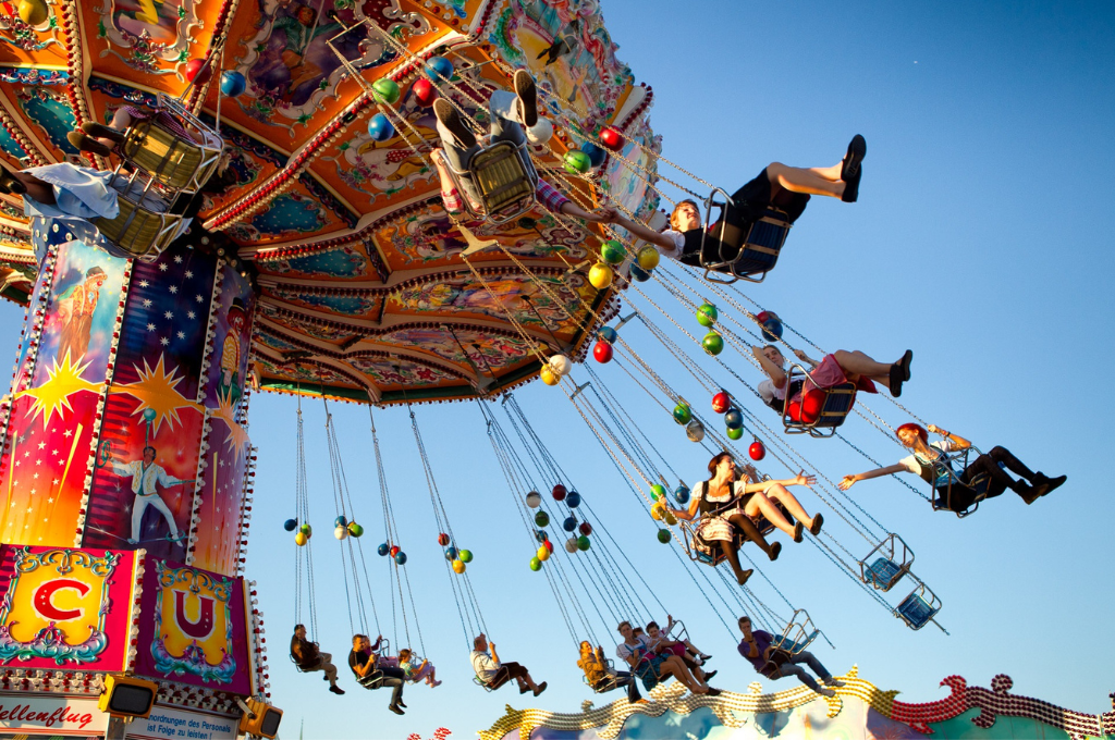 giant swing ride at fair
